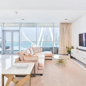  شقة Luxury 2 Bedroom Beachfront W Stunning Sea View الإمارات العربية المتحدة