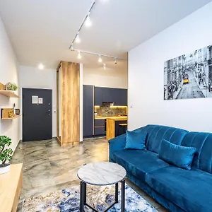 Rentplanet - Kosciuszki Apartment Krakow